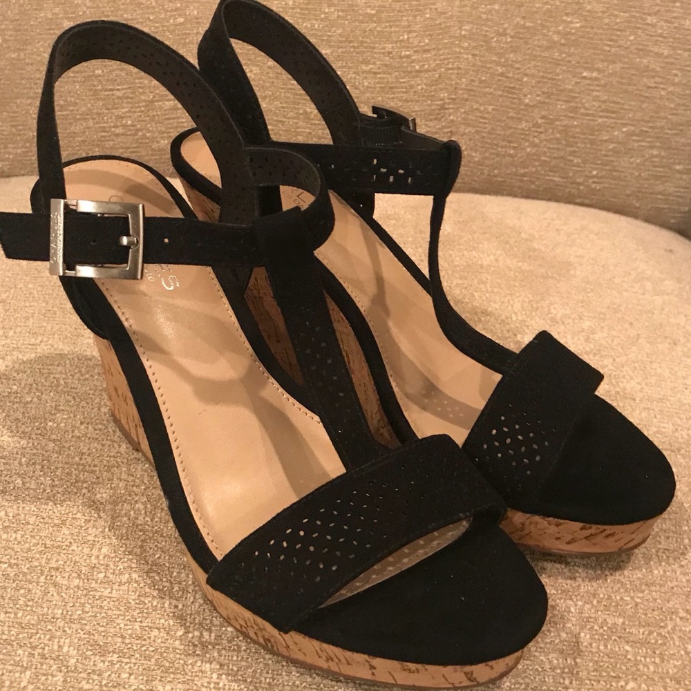 Charles David Black wedges